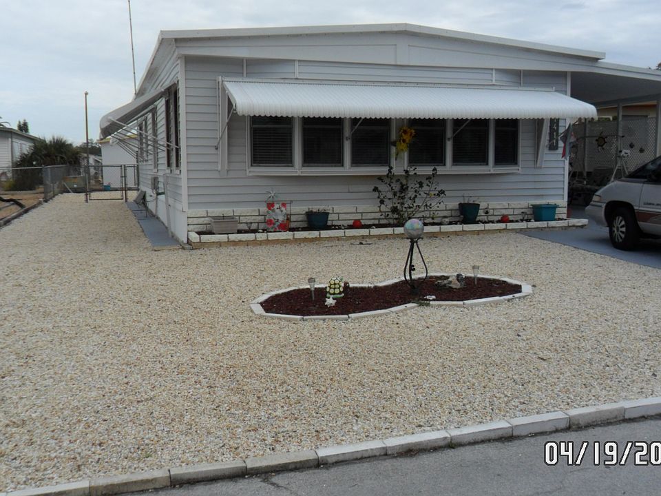 1st image of 7411 Grand Pine Dr