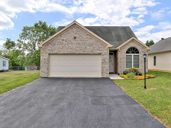 5th image of 225 Windsong Ln