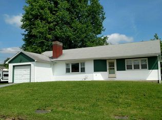 4 W Park St, Jersey Shore, PA 17740