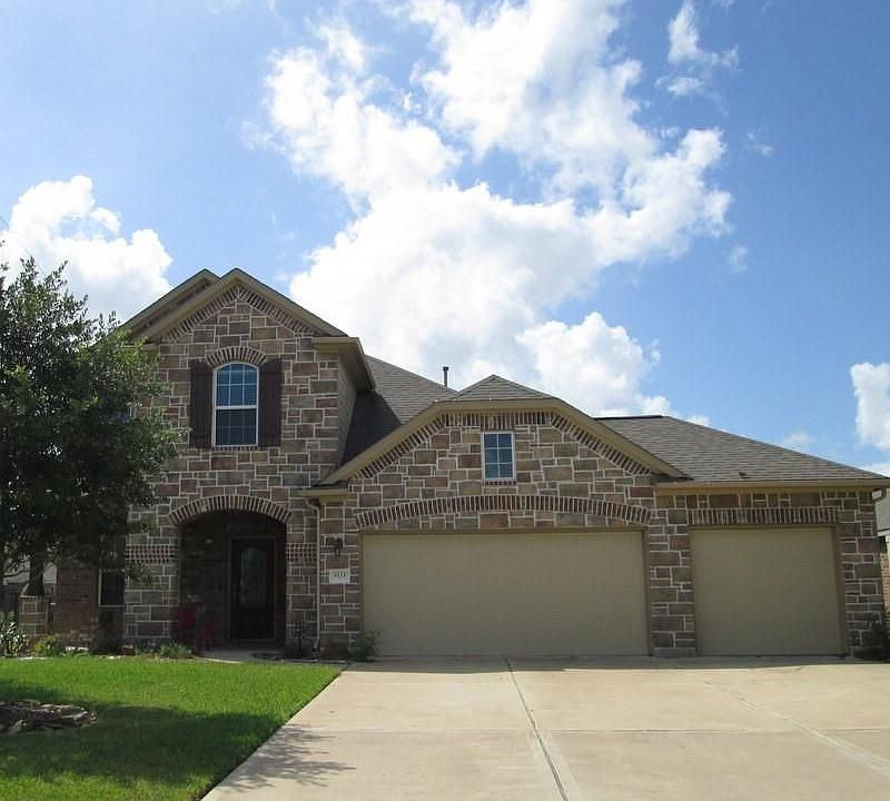 1st image of 6111 Oxford Lake Dr