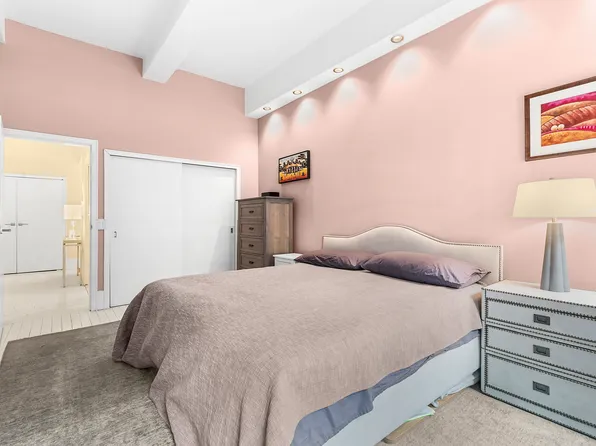 100 Hudson Street 4C image 7 of 8