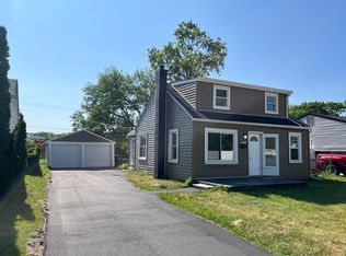 5352 Moore St, Wayne, MI 48184