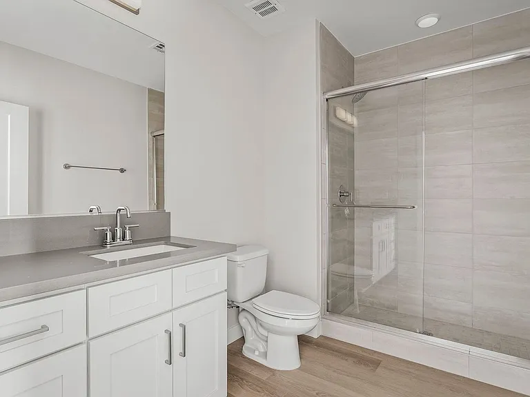 Stonecreek Apartments — Photo 12