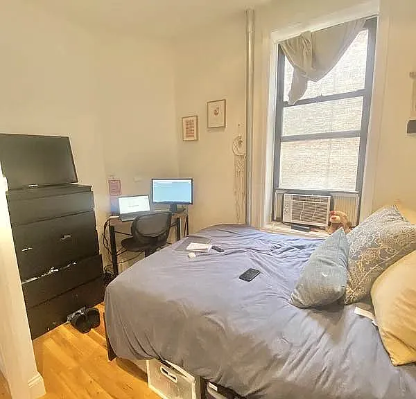 1229 1st Ave #20 — Photo 7