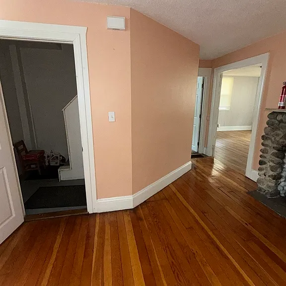 81 Brown St #A — Photo 17