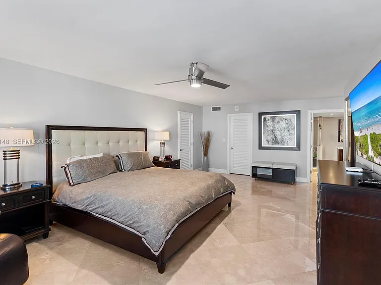 1920 S Ocean Dr #17D — Photo 13