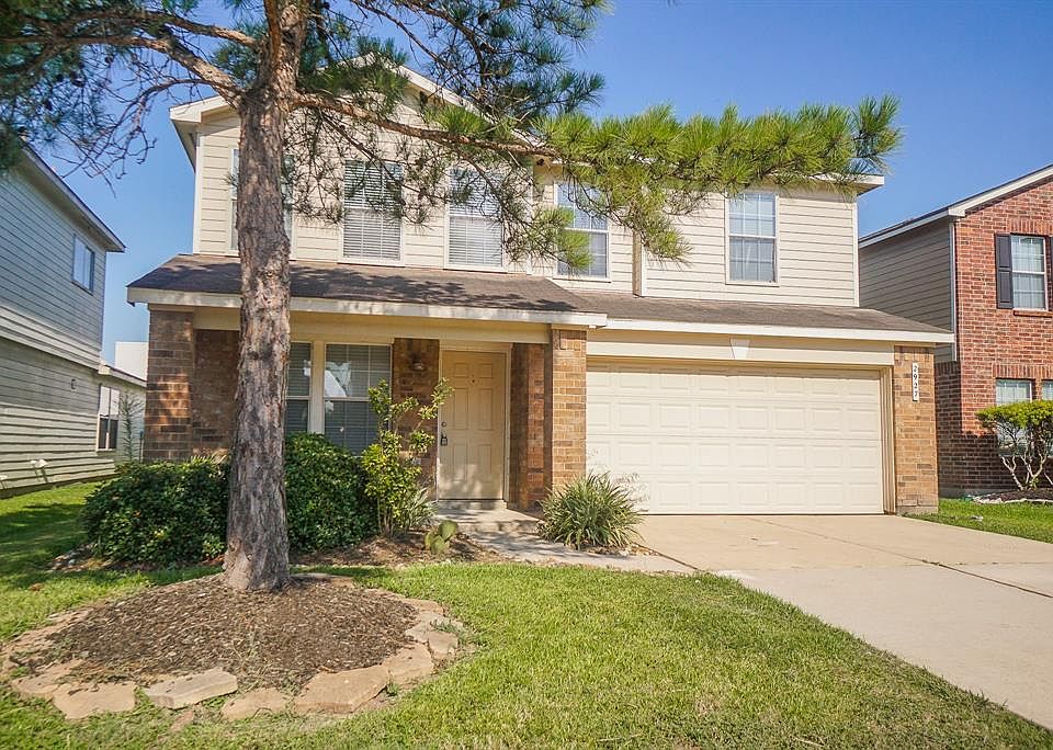 1st image of 2927 Katybriar Ln