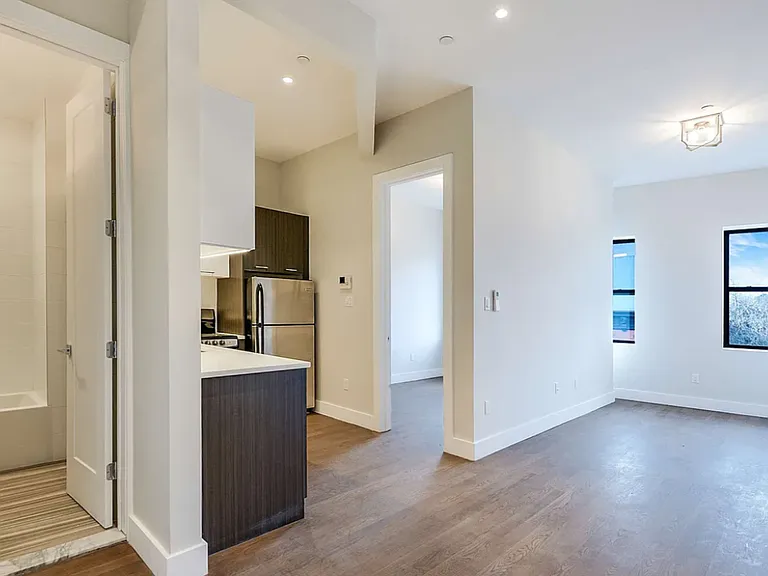 173 Court St #3A — Photo 1