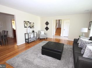 5931 Kimble Ct, Falls Church, VA 22041