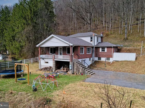 11305 Old Mount Pleasant Rd NE, Cumberland, MD 21502