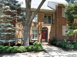 821 E Main St, Lexington, KY 40502