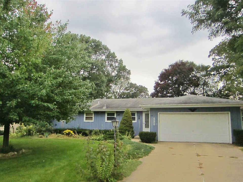 1st image of 53141 Crestview Dr