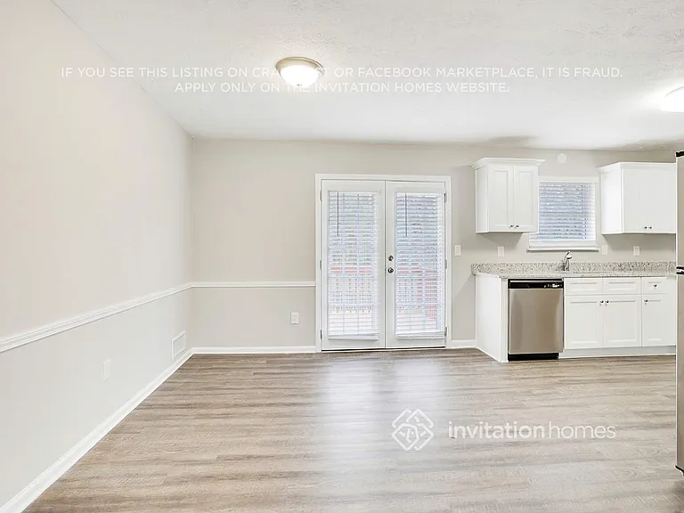 1114 Westchester Dr SW — Photo 7