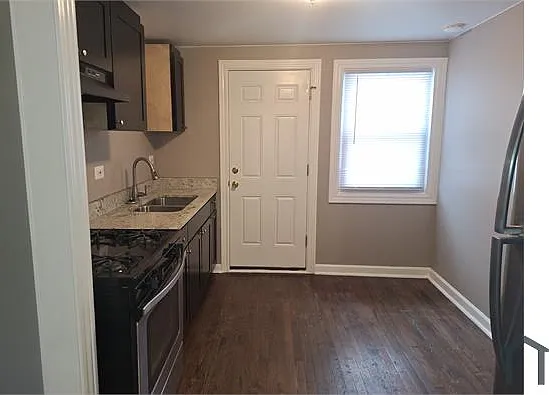 9636 S Crandon Ave — Photo 2