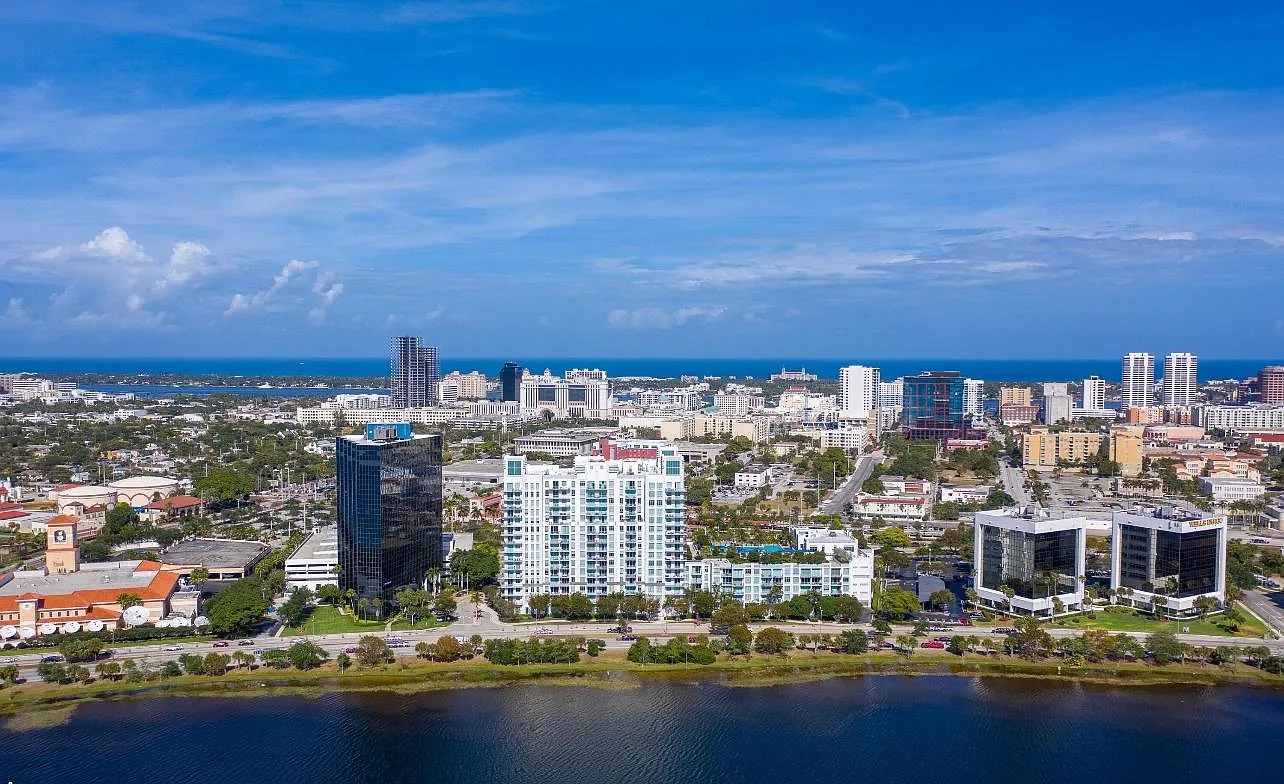 1 bed, 767 sqft, $2,500 — Photo 1