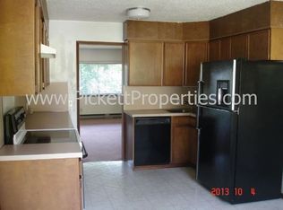 1325A Jacobsen Blvd, Bremerton, WA 98310