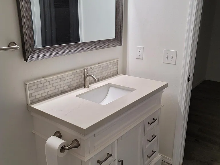 141 S Ann St #303 — Photo 4