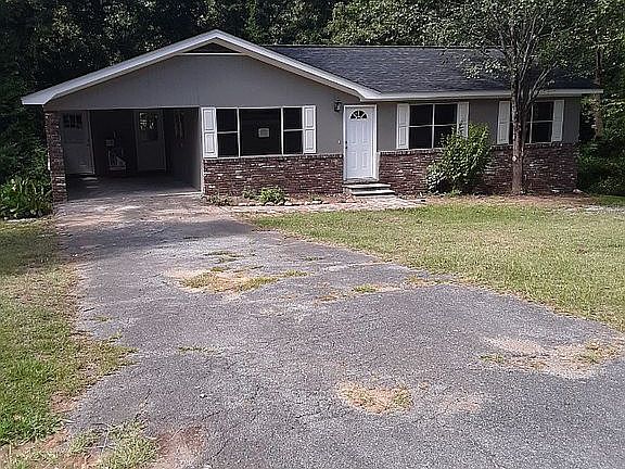 2nd image of 172 Skyland Dr
