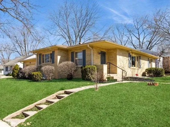 1820 E Court St, Iowa City, IA 52245