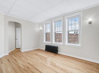 1440 W Howard St APT 3, Chicago, IL 60626