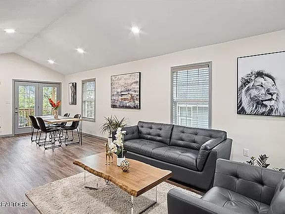 LIVING ROOM WITH LEATHER SOFA TO ENTERTAIN; SMART TV - NOT IN PICTURE