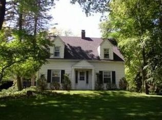 12131 N Ridge Rd, Mequon, WI 53092