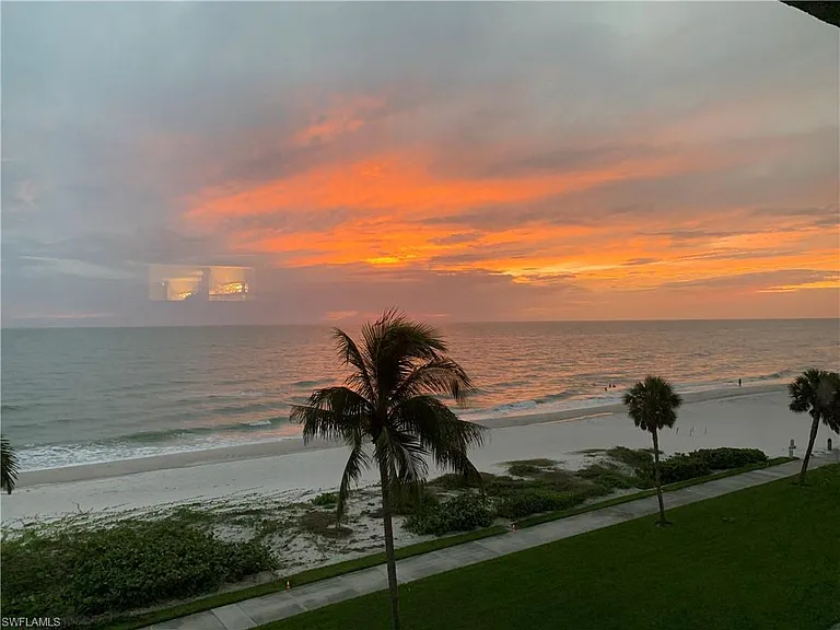 10475 Gulf Shore Dr #113 — Photo 40