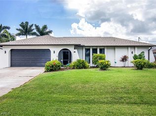1911 SE 10th Ave, Cape Coral, FL 33990