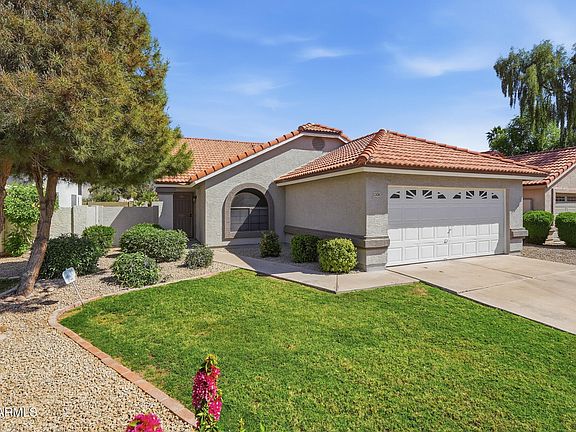 3rd image of 1308 W STARFISH Drive