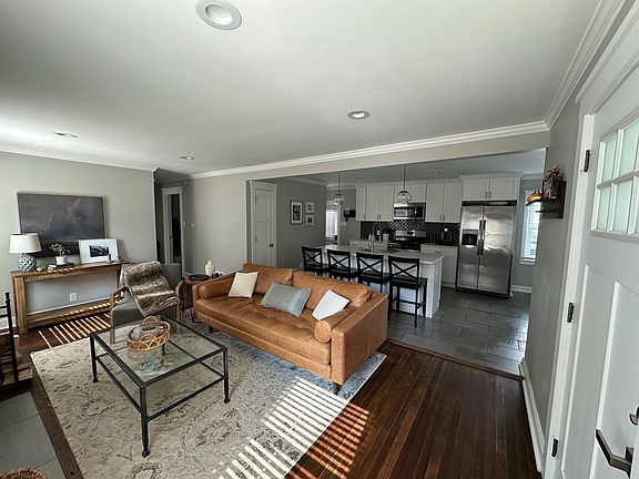 Main Floor 2