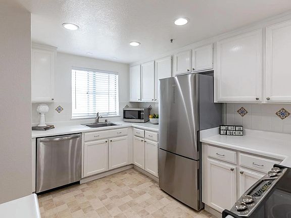 5th image of 929 E El Camino Real APT 414E