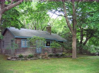 9 Richardson Ave, East Hampton, NY 11937