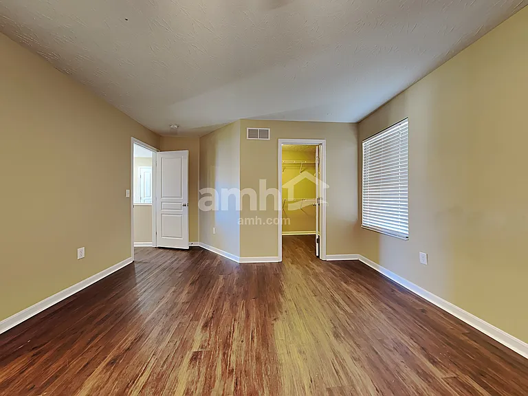 6908 Lucia Dr — Photo 9