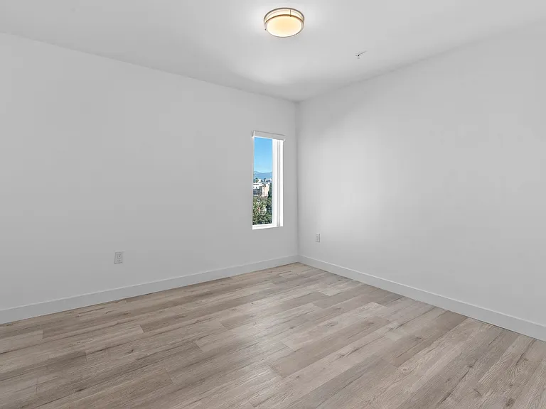 TALA Local at 3057-3067 W. Pico Blvd — Photo 14
