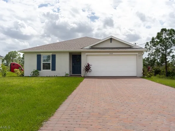 2909 30th St W, Lehigh Acres, FL 33971
