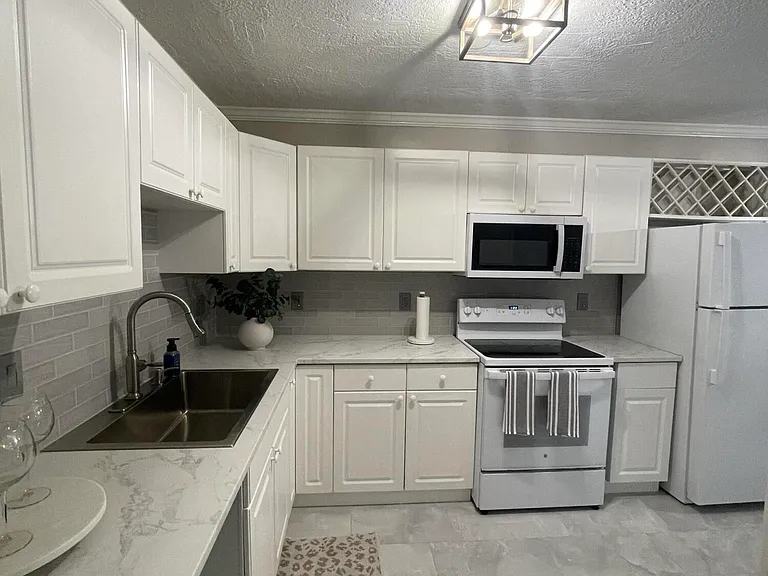 5 N Deleon Ave #SFR — Photo 9