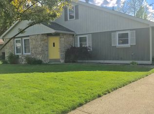 860 Shoreline Dr, Cicero, IN 46034