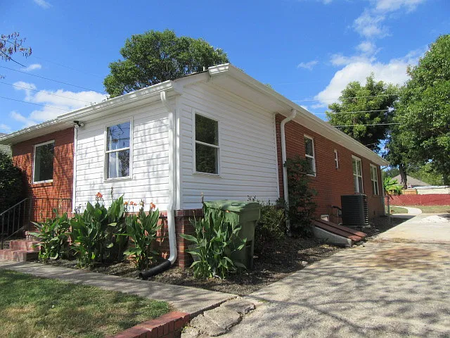 3 bed, 1440 sqft, $1,795 — Photo 2