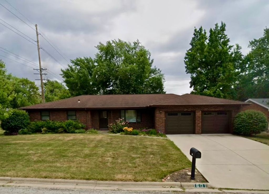 1601 Erin Dr - Property Image