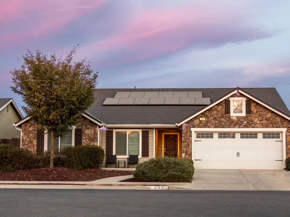 400 Pinewood Ave, Sanger, CA 93657