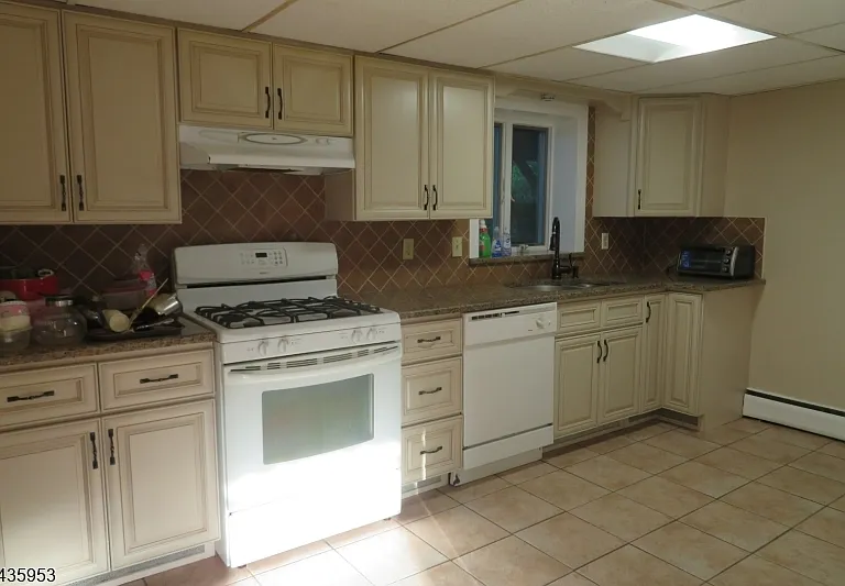 25 Storms Ave #B — Photo 31
