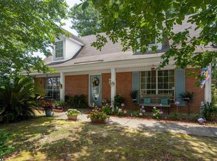 1433 Briarwood Dr, Gulf Shores, AL 36542