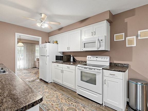 5th image of 28 Ailsa Dr