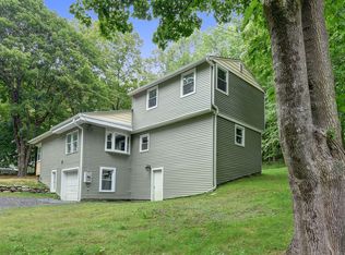 130 Henderson Rd, Williamstown, MA 01267