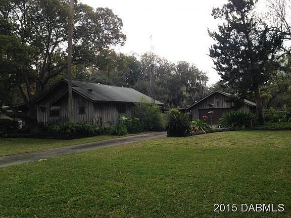 2nd image of 863 Julia St
