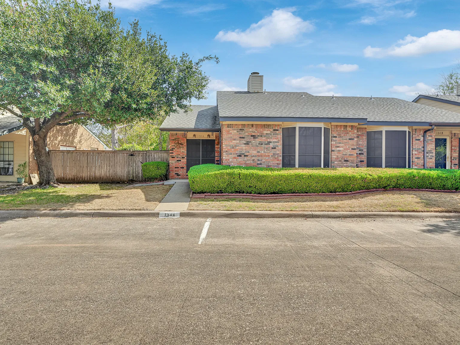2111 E Belt Line Rd — Photo 2
