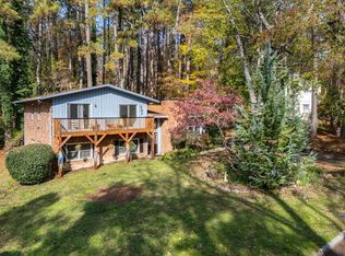 332 Brandywine Rd, Chapel Hill, NC 27516