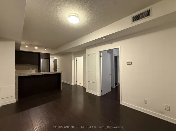 55 Regent Park Blvd, Toronto, ON