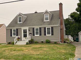 86 Ferndale Avenue, Stratford, CT 06614