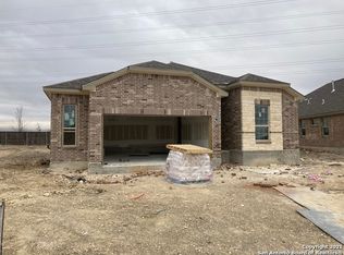 5214 Village Park, Marion, TX 78124